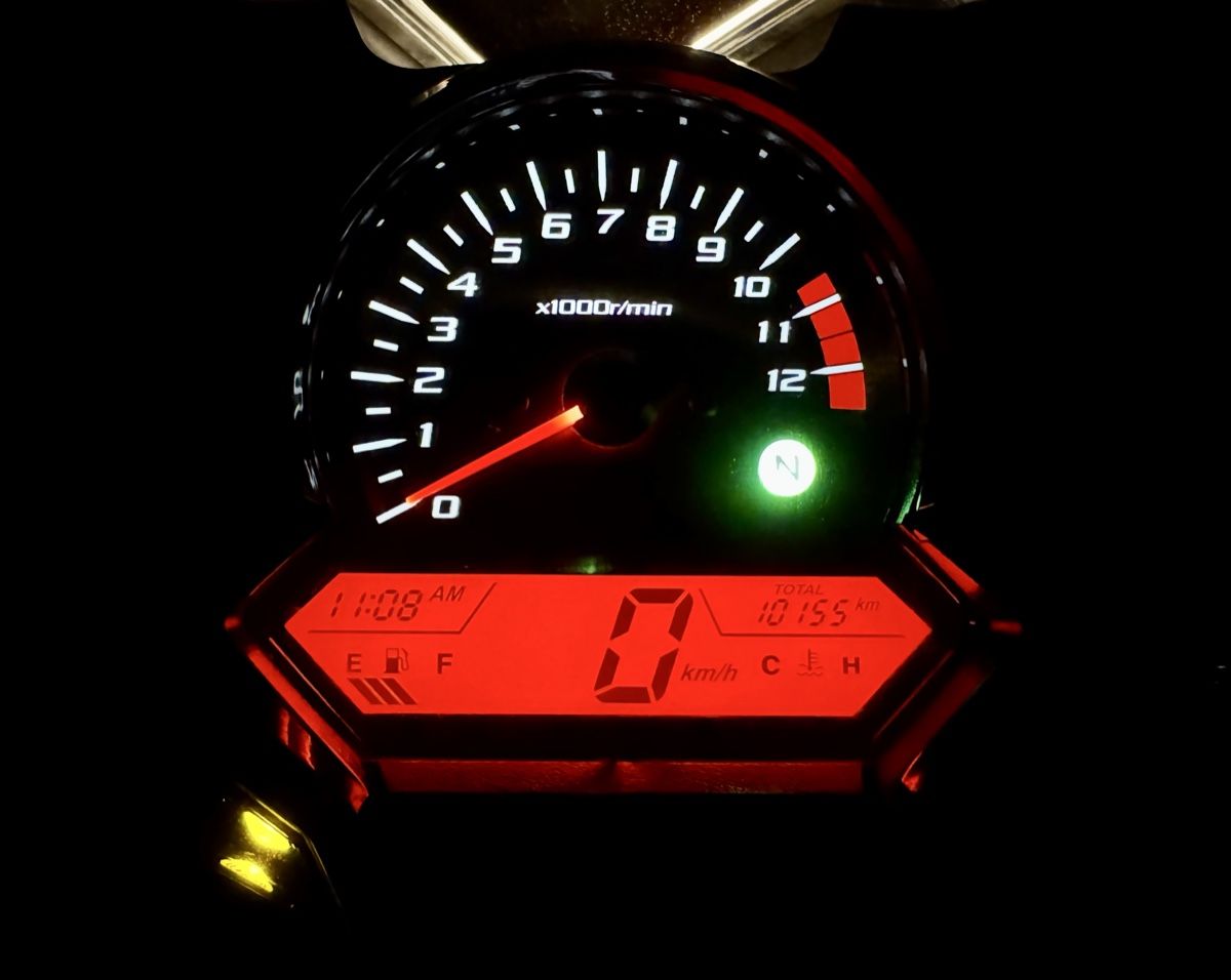 Honda Strada: Honda CBR 300R ABS – Usato da Urdorf venduto da SchmidliMotos 4