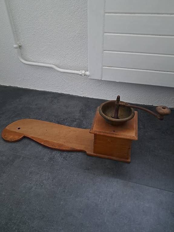 Elettrodomestici da cucina: Antike Kaffeemühle messing – Usato da Uhwiesen venduto da Marthalen02