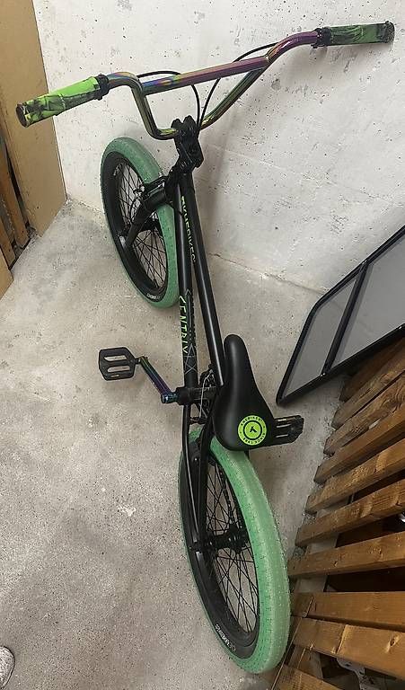 Vélos: KHE BMX 20 Zoll Centrix schwarz – D'occasion à Oberrieden par mel_kcd2 2