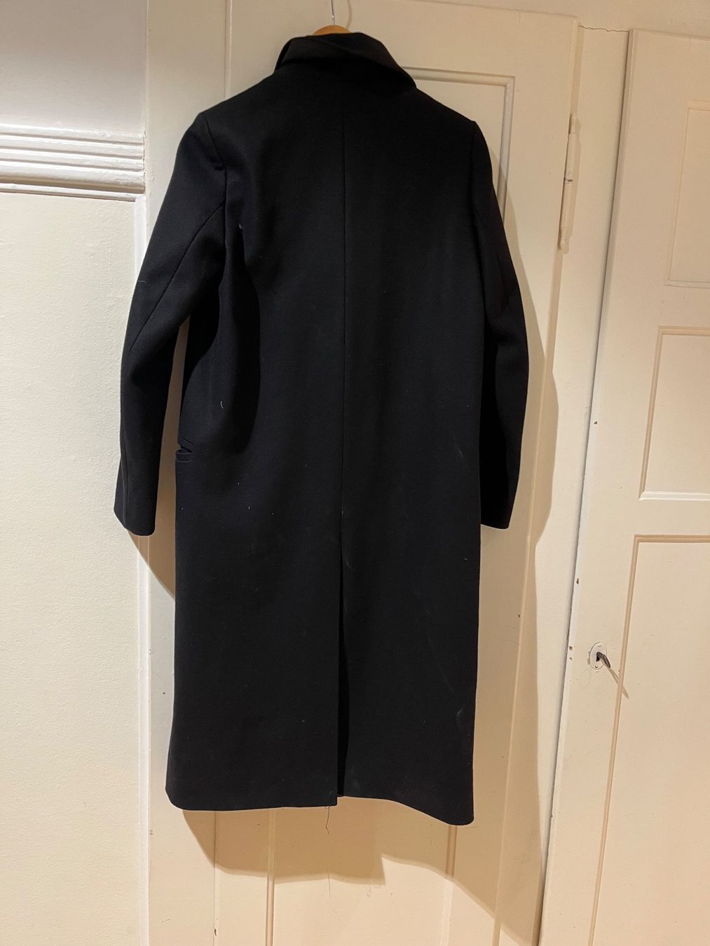 Cos Mäntel: Mantel COS Grösse 38 schwarz – Gebraucht aus zürich von eli_qgy5 3