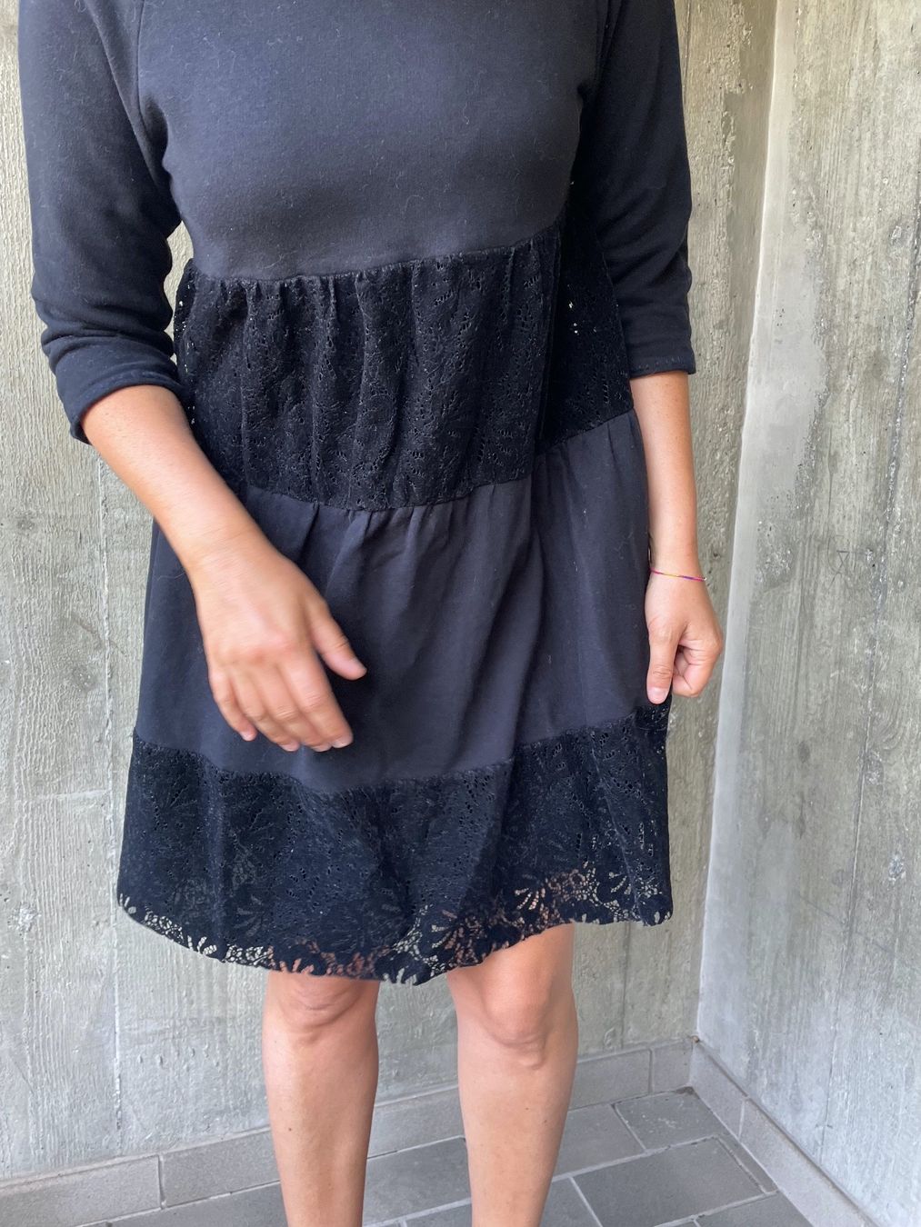 Vestiti: Petite robe noir Twinset – Usato da Martigny venduto da Lea_lucci 2