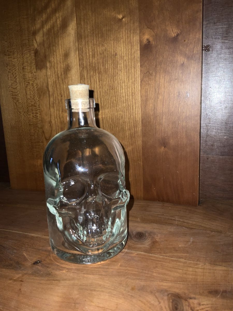 Sonstiges: Totenkopf Flasche – Gebraucht aus Kriens von steffen1154
