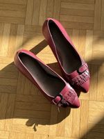 Tamaris Pumps Gr. 38, Leder, weinrot, Fransen