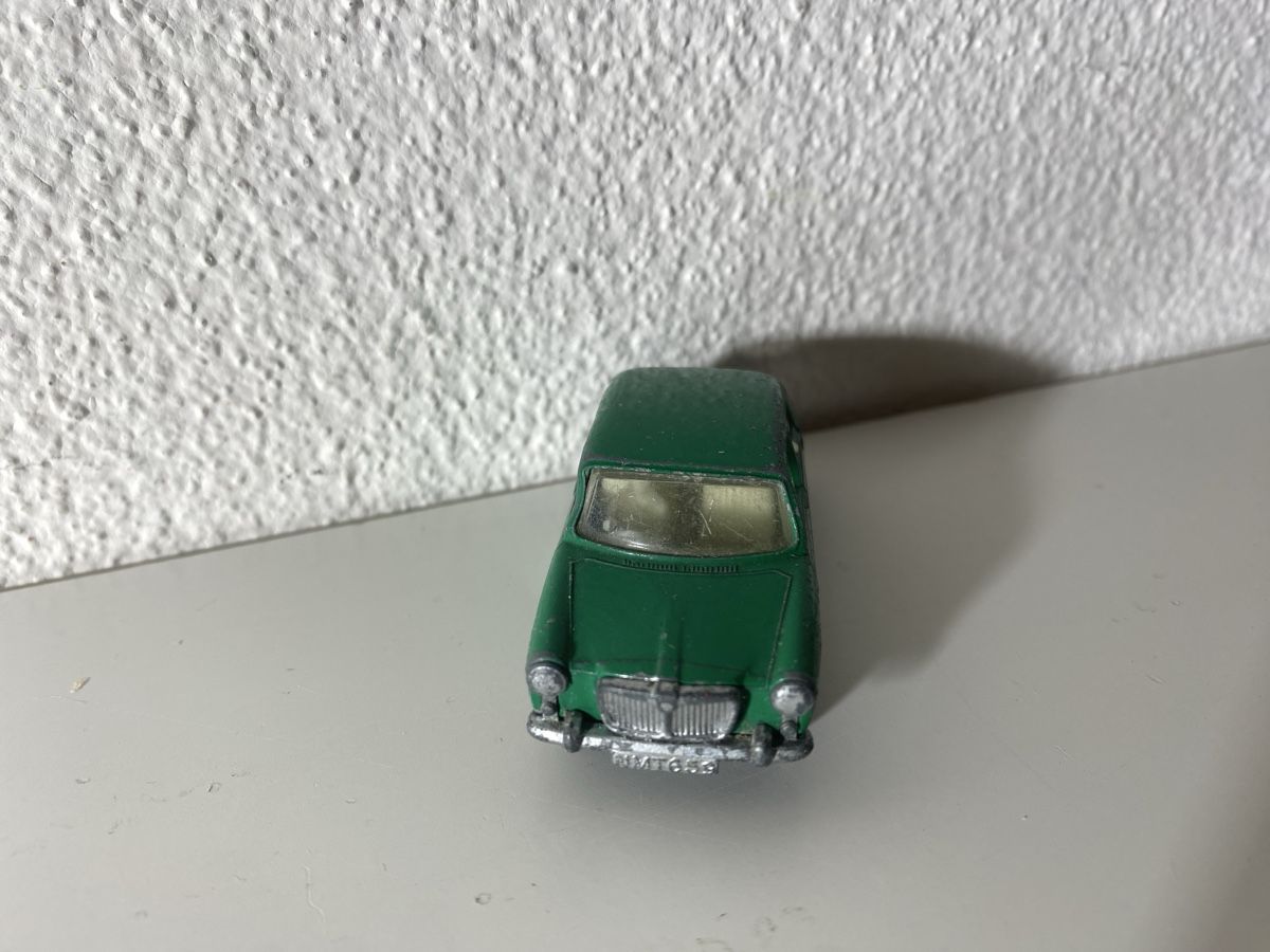 Lesney Modellini d'auto: Lesney M.G.1100 – Usato da Winterthur venduto da ben_9vxx 1
