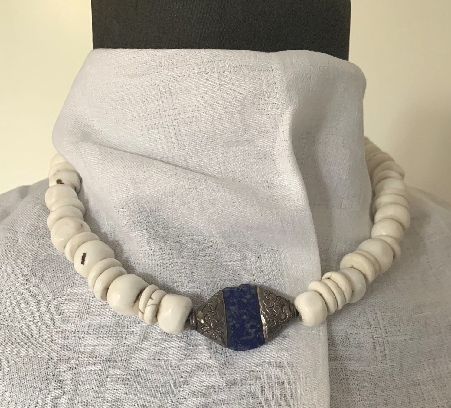 Ketten: sehr schöne Halskette, Collier – Gebraucht aus Basel von Klymenes