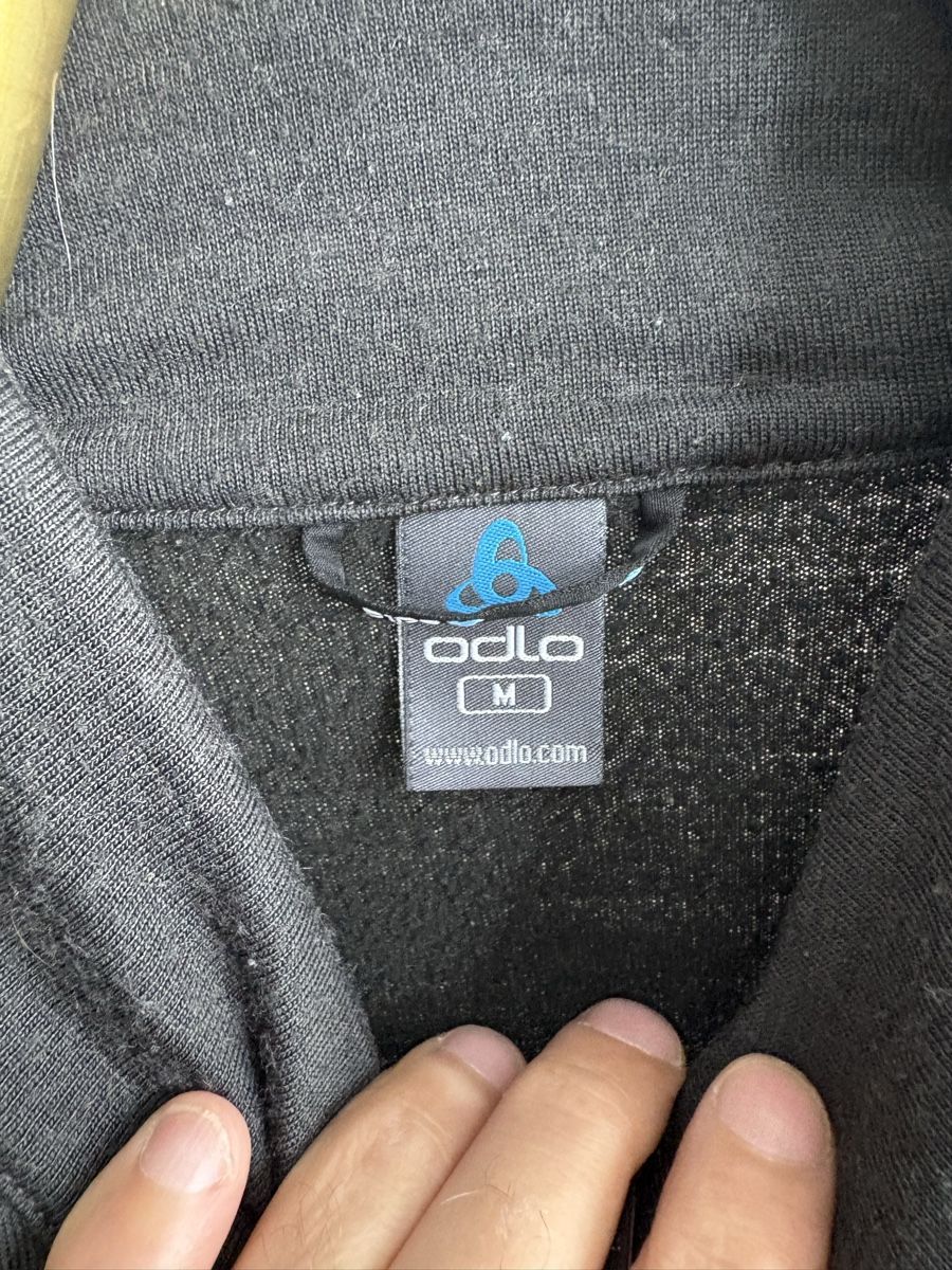 Odlo Giacche: Veste Odlo zippée, Size M – Usato da Neuchâtel venduto da sharposneaks 2