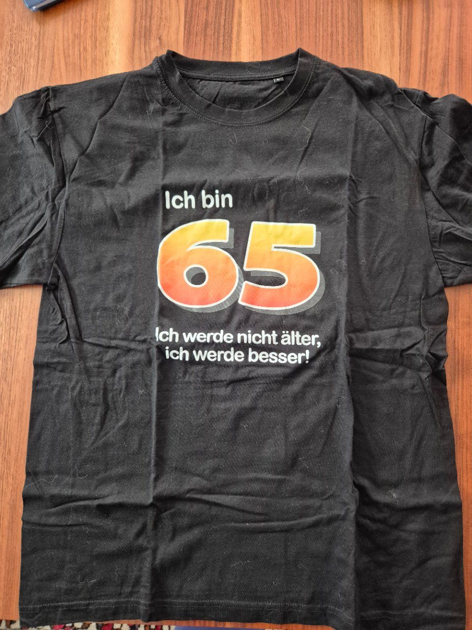 T-shirt: T-Shirt 65 – Usato da Lalden venduto da aneleh58