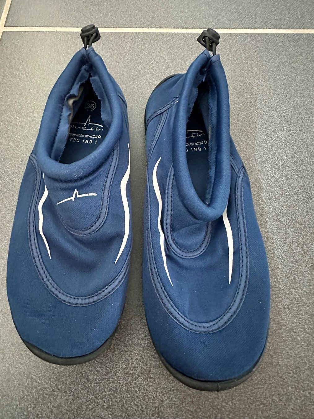 Scarpe per ragazze: 5 Paar Mädchen Sommer Schuhe Gr.36 – Usato da Jonschwil venduto da Tschibo73 6