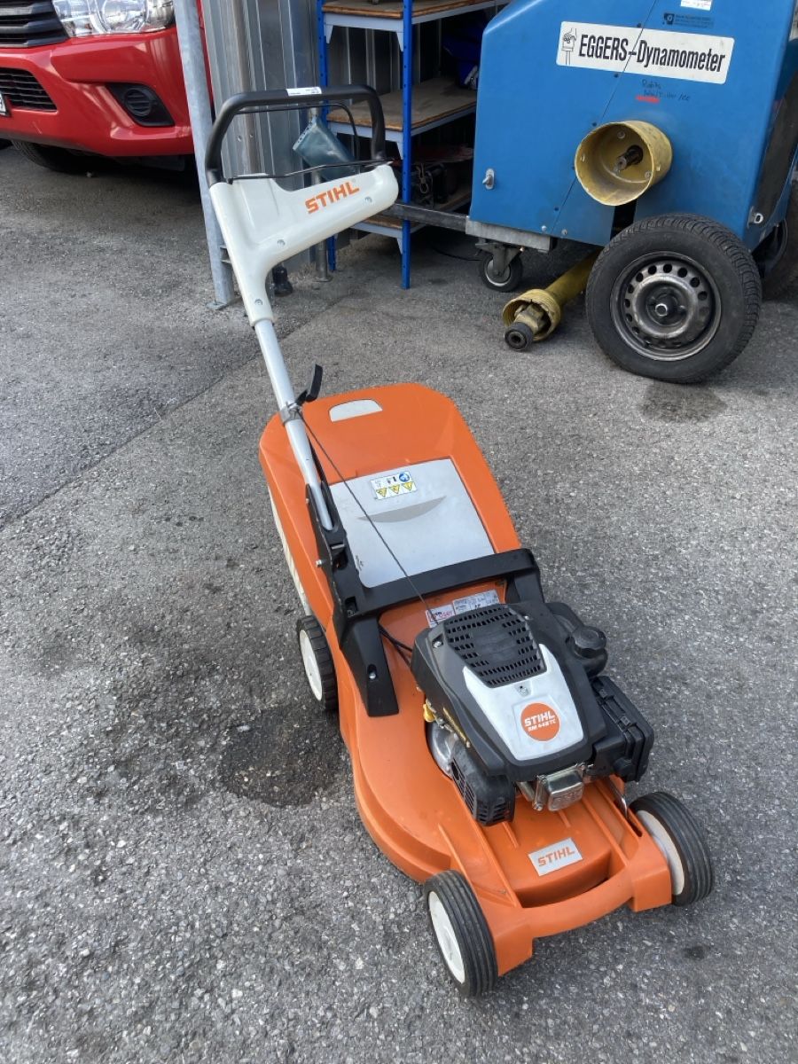 Stihl Rasenmäher: Benzin Rasenmäher Stihl – Gebraucht aus Grabs von lomag