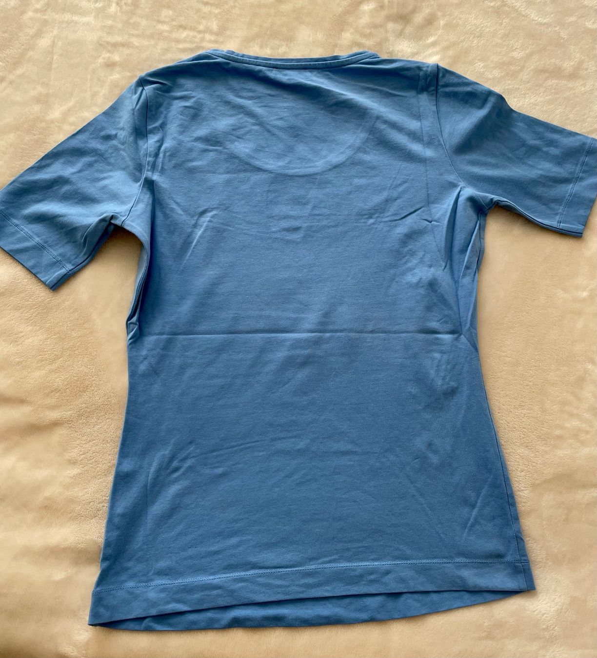 Escada T-Shirts: Escada Damen T-Shirt – Gebraucht aus Zürich von VictoriaGVA 2