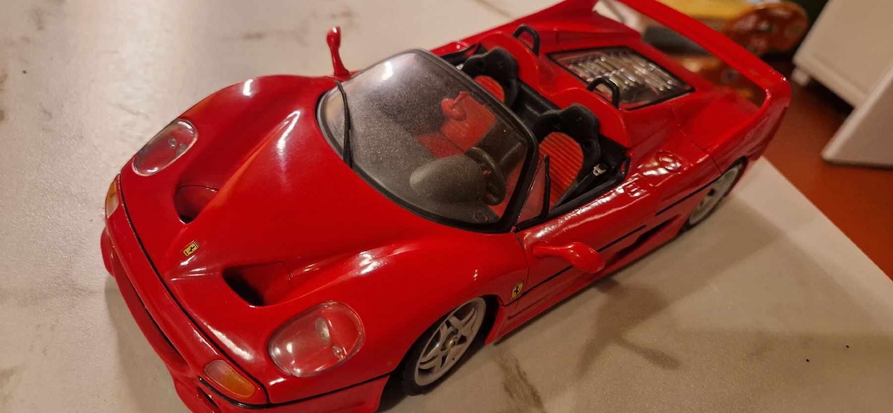 Maisto Modellini d'auto: Ferrari F50 1/18 – Usato da Burgdorf venduto da maj_swz8 5