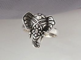Ring (One size) mit Elefant, Nr. 52