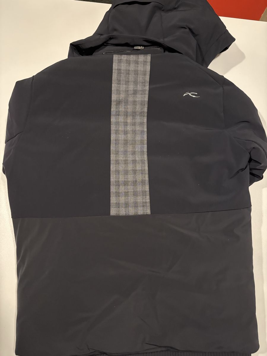 Kjus Giacche: Schwarze Kjus Skijacke 36 – Nuovo (secondo la descrizione) da Hünenberg See venduto da Effesdream 2