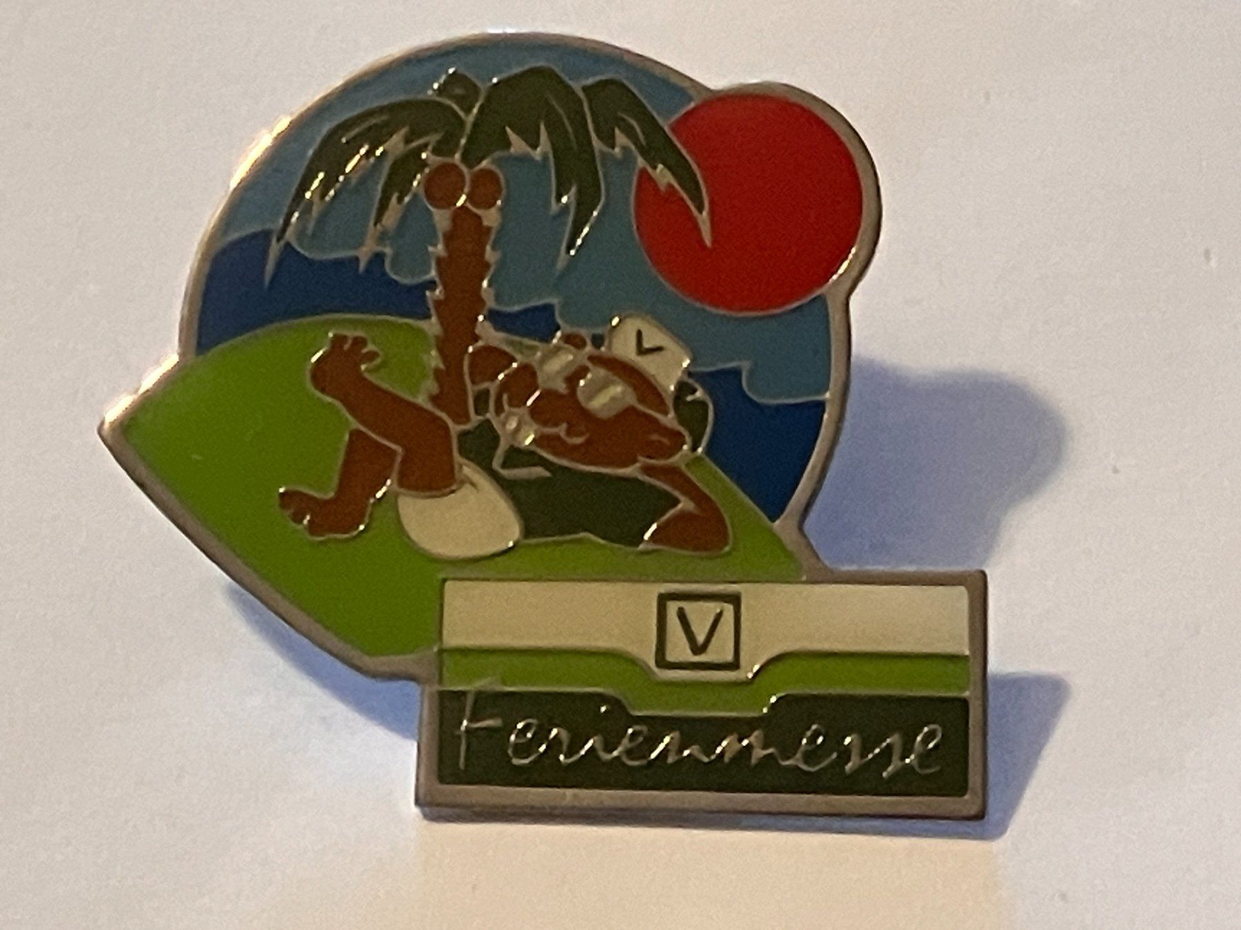 Placchette & Badge: 1 Pin Ferienmesse Volksbank – Usato da Basel venduto da djwwpp