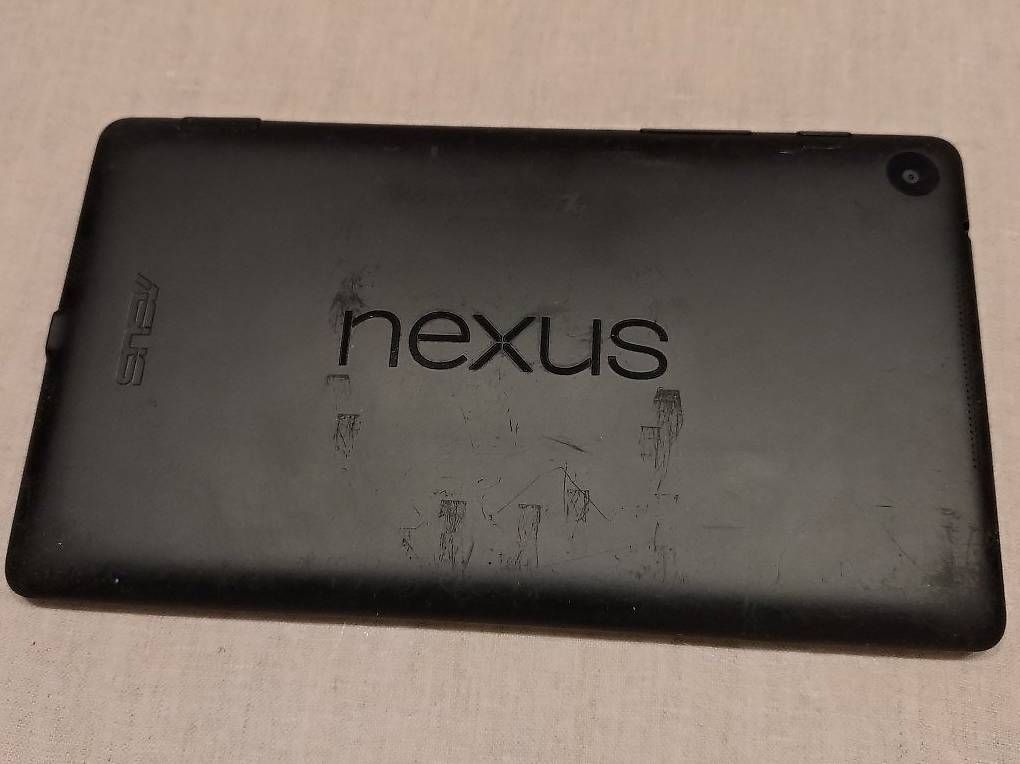 Asus Tablet PC: Tablette Asus Google Nexus 7 v2 – Usato da Froideville venduto da Sergio80 3