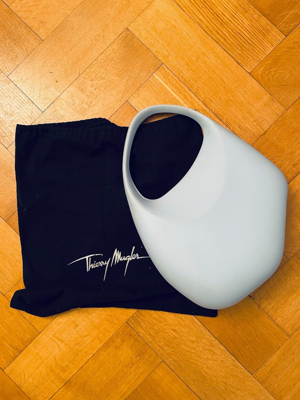 Mugler Borse da donna: Vintage Mugler Le Bubble Handtasche, hellblau – Usato da Bern venduto da 70hemicuda