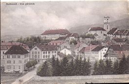 DELEMONT, vue sur le château et l'église
