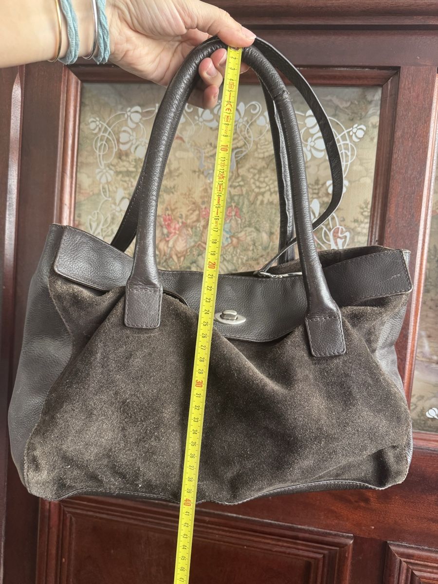 Taschen für Damen: Ledertasche Wildleder – Gebraucht aus Obfelden von cesarina10 3