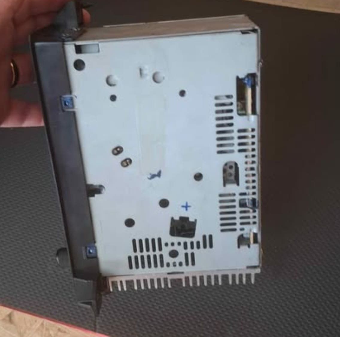 Radios: Autoradio Chrysler – Gebraucht aus Saxon von led_2vj6 4