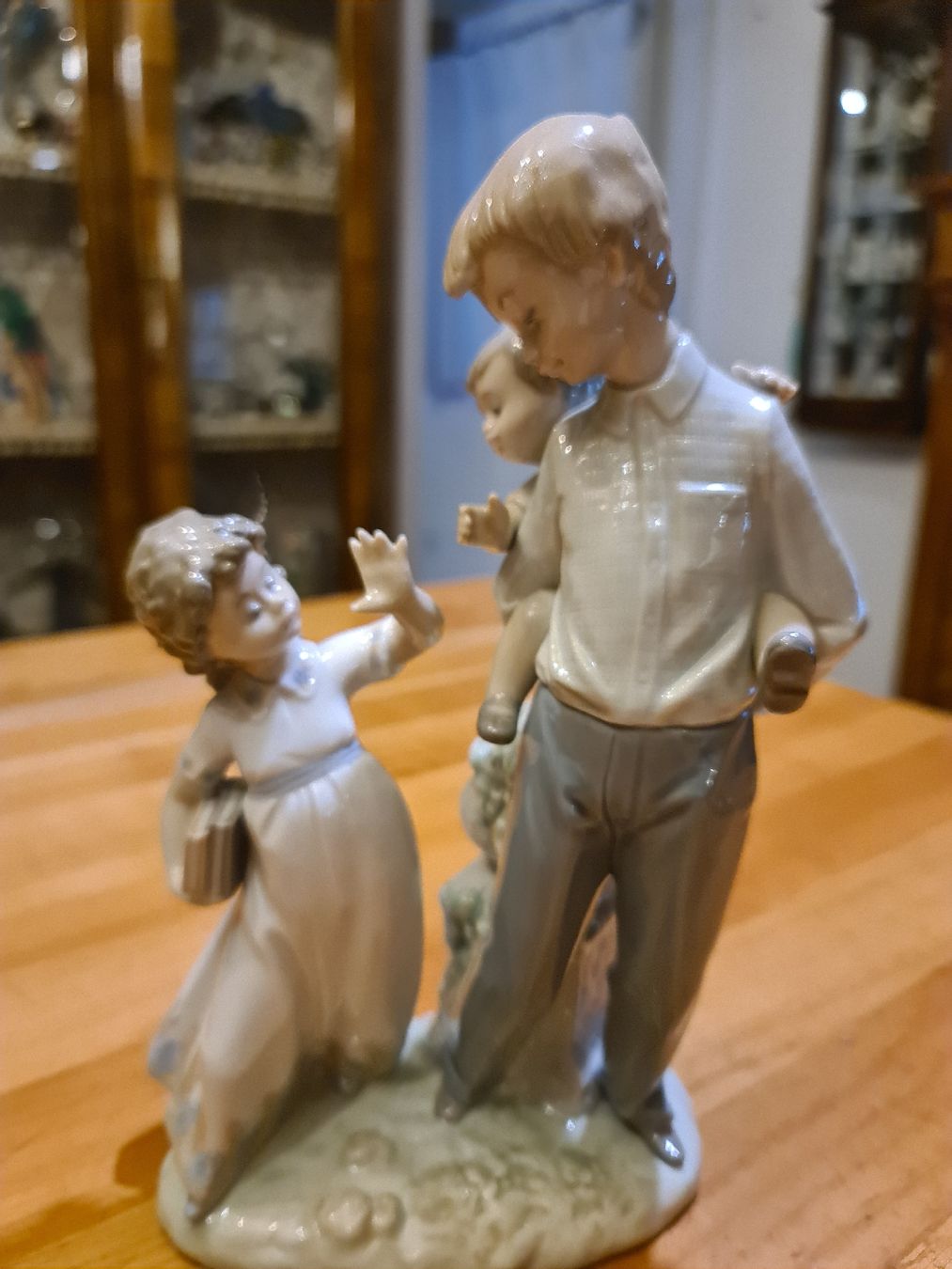 Lladro Figuren: Lladro Figur Familie  – Gebraucht aus henau von Rockj
