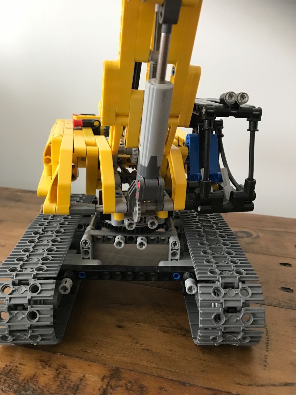 Lego Spielzeuge: Lego Raupenbagger Bagger 42006 – Gebraucht aus Rapperswil SG von cosiba01 2