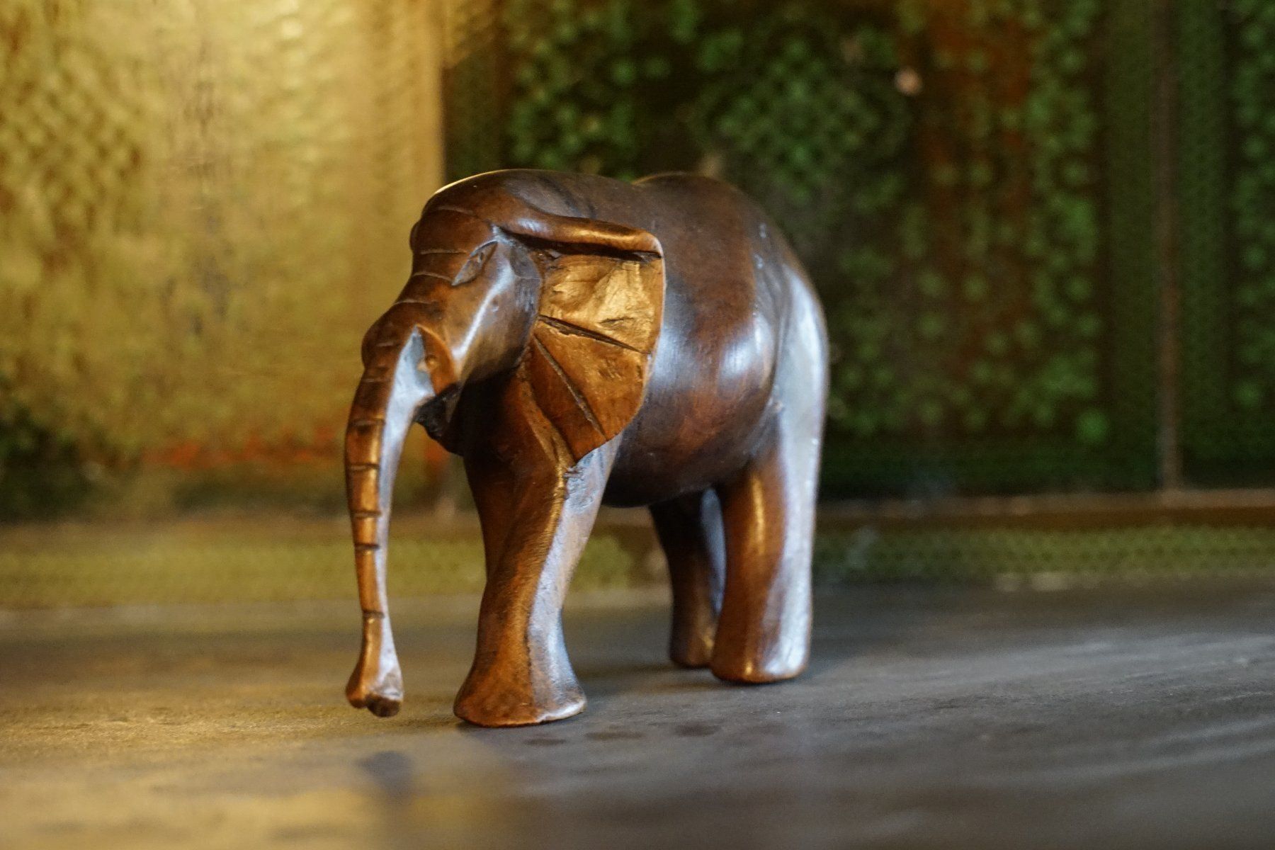 Sculture & Statue: Elefant aus Holz – Usato da Hinwil venduto da Schaempi1