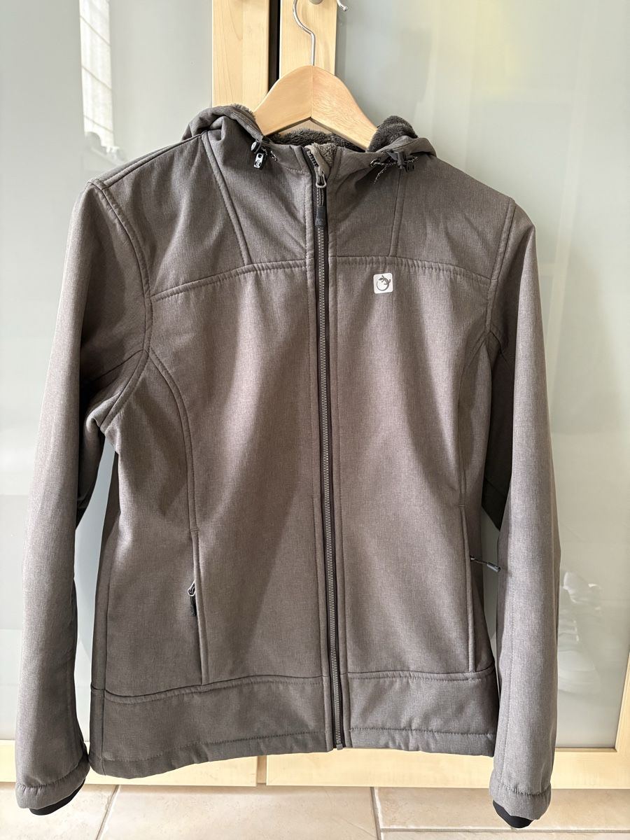 Trevolution Giacche: Damen Softshell Jacke grau gefüttert Grösse 38 – Usato da Susten venduto da Bieny