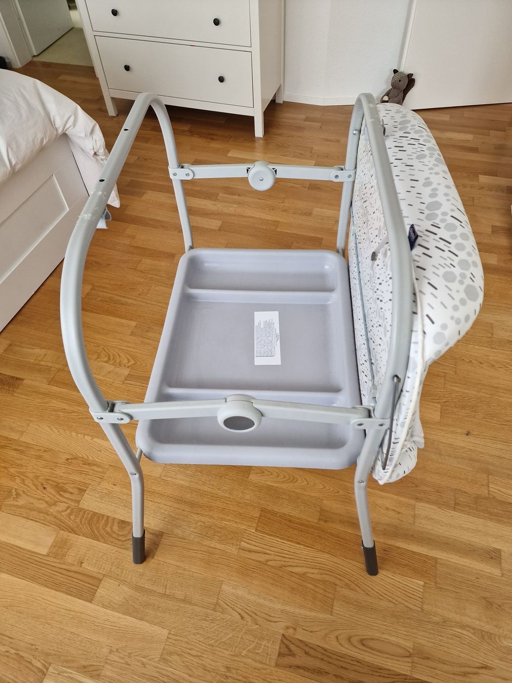 Chicco Fasciatoi & Accessori: Baby Bath Changing Table Grey good condition – Usato da Riehen venduto da ana_5qd6 9