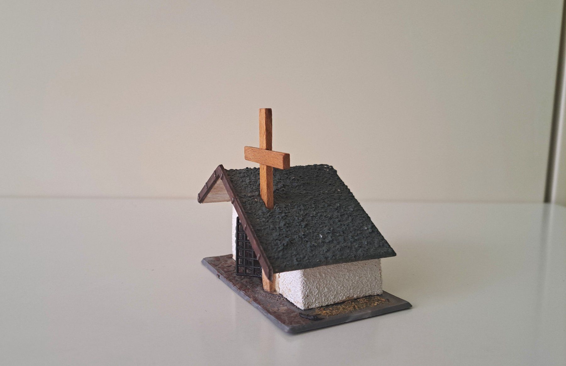 Faller Modelleisenbahnen: HO Kapelle von Faller - aus den 50ern – Gebraucht aus Affoltern am Albis von saminou01 2