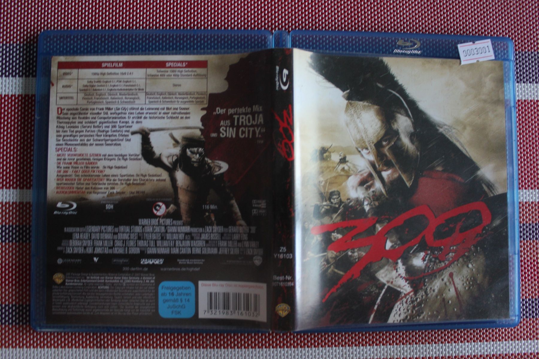 Tous les DVDs: 300 Blu-ray – D'occasion à Geroldswil par Schlumpfine1973