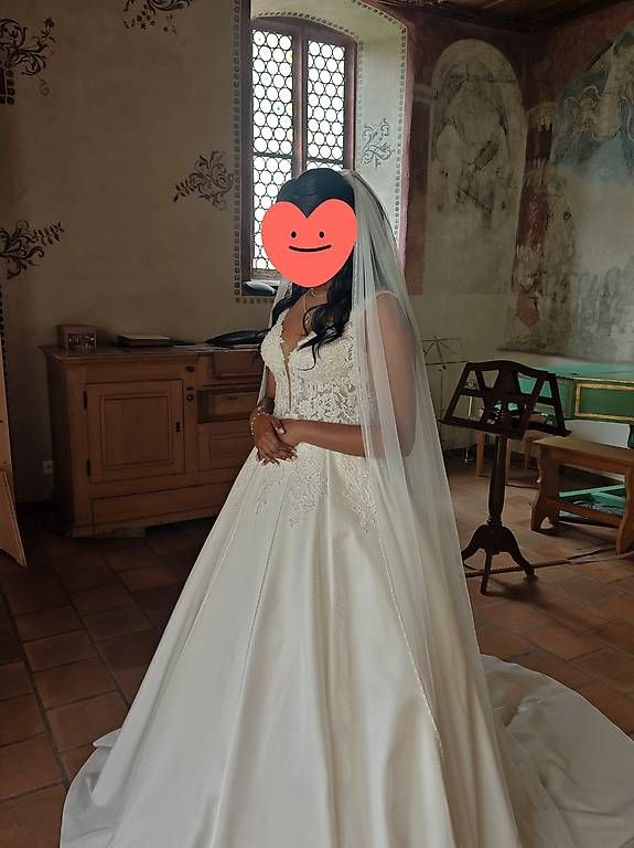 Vestiti: Brautkleid Gr. 38 – Usato da Muttenz venduto da gin_5kvy