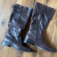Wunderschöne, fast neue Stiefel in Grösse 39