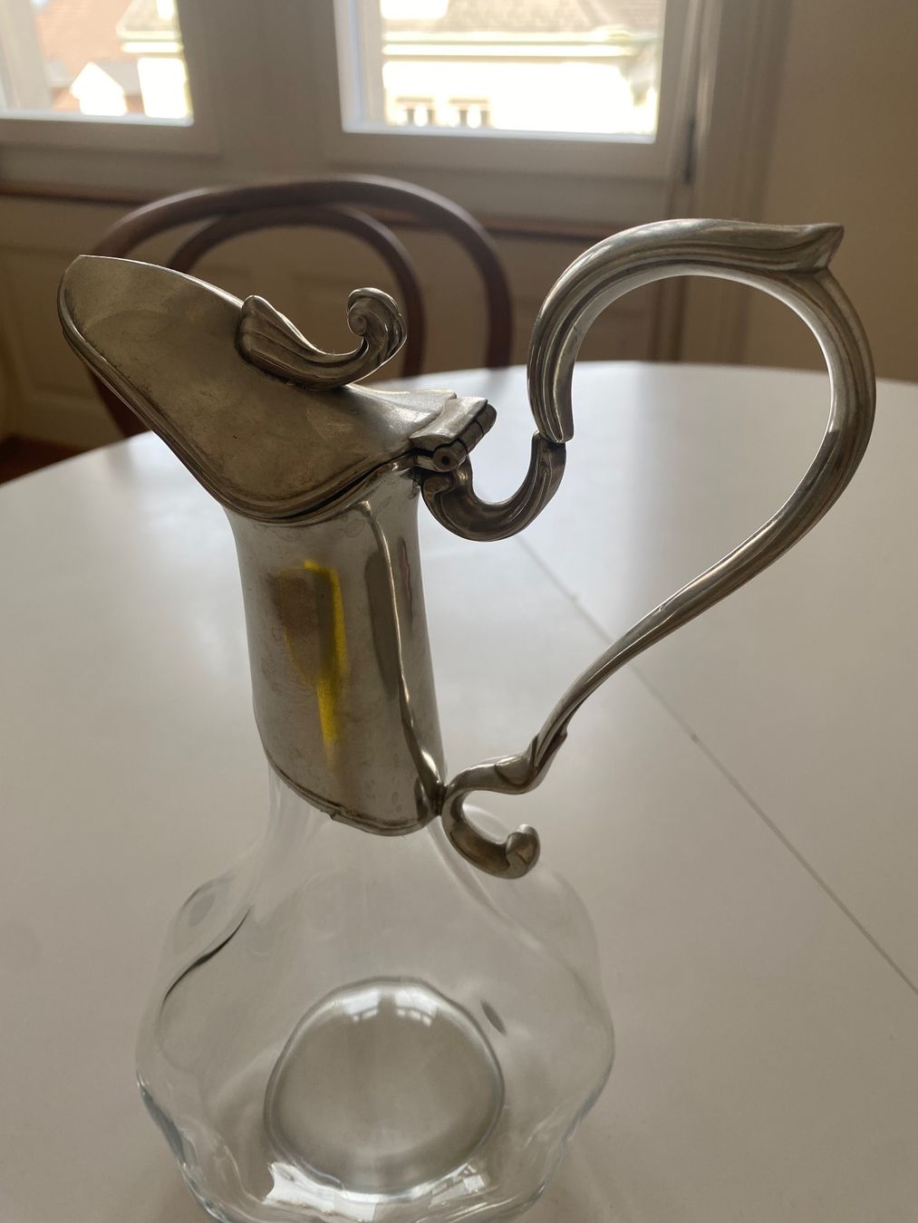 Caraffe: Elegante Glaskaraffe mit Silberaufsatz – Usato da Basel venduto da NormaJean01 1