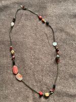 Lange Kette Modeschmuck mit tollen Steinen