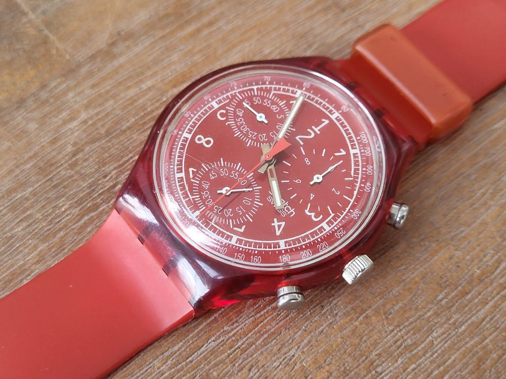SWATCH CHRONO SCR101 LE ROUGE (Gebraucht) in Lommiswil für CHF 25 – mit ...