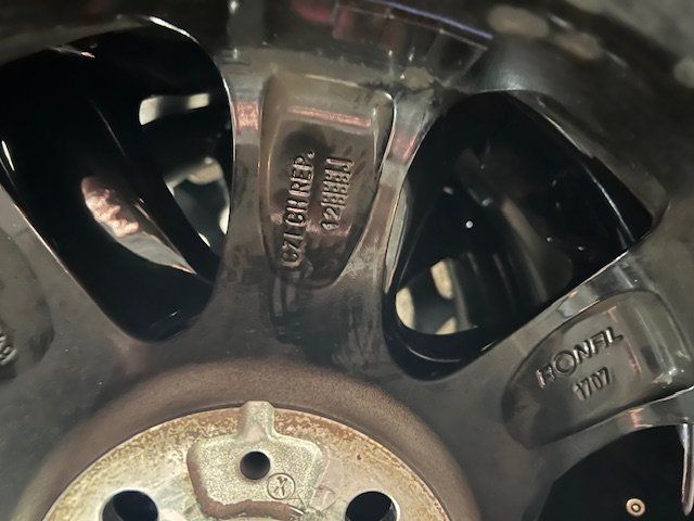 Mini Cerchioni: Original Mini Cooper Felgen mit Rädern schwarz – Usato da Oberrohrdorf venduto da Bikefee 2