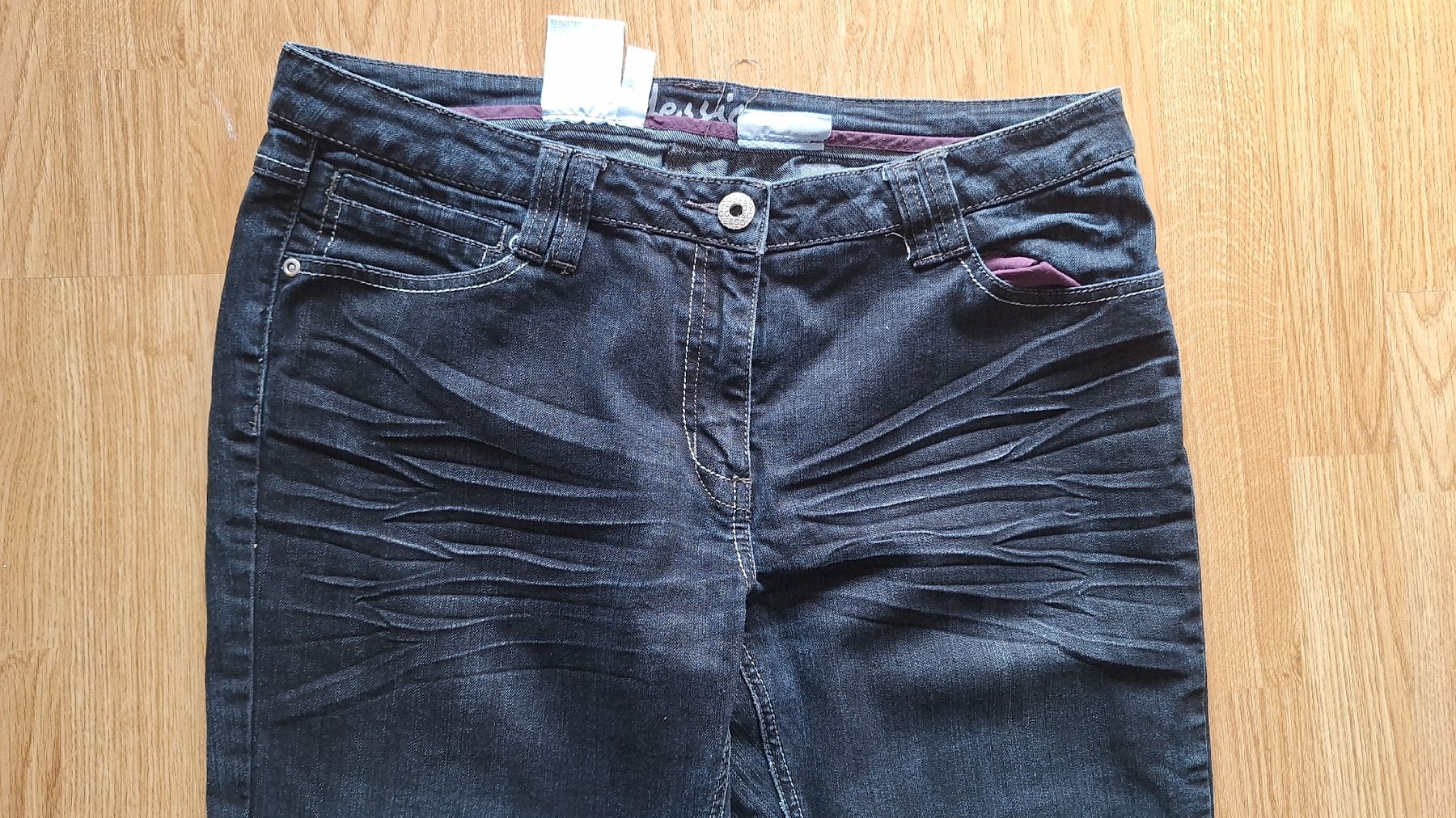C&A Jeans: Schwarze Jeans Gr 44 von C&A – Gebraucht aus Lützelflüh-Goldb von bli_f2v9 2