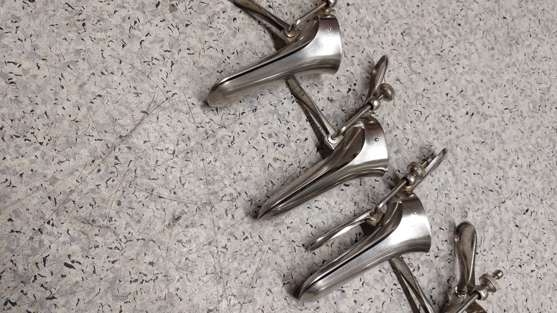 Medizinische Geräte: Speculum Specula – Gebraucht aus Hinteregg von Amerizium 1
