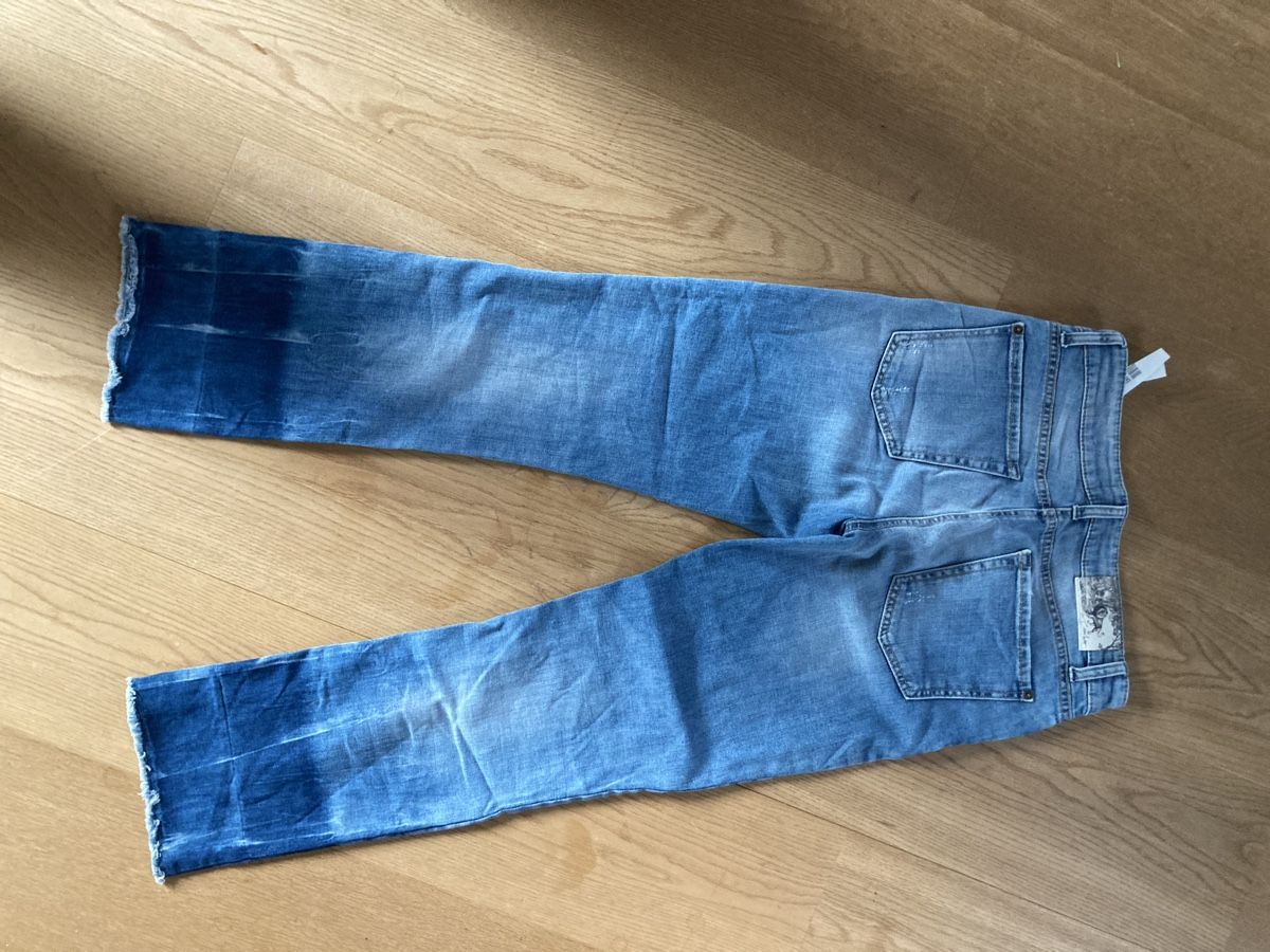 Cambio Jeans: Jeans der Marke Cambio, gr 36, neuwertig – Nuovo (secondo la descrizione) da Binningen venduto da kku01 1