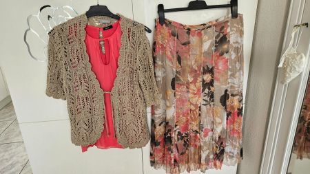 Sommer Set: Strickjacke, Top & Rock, Grösse 40 Jupe 3-Teiler
