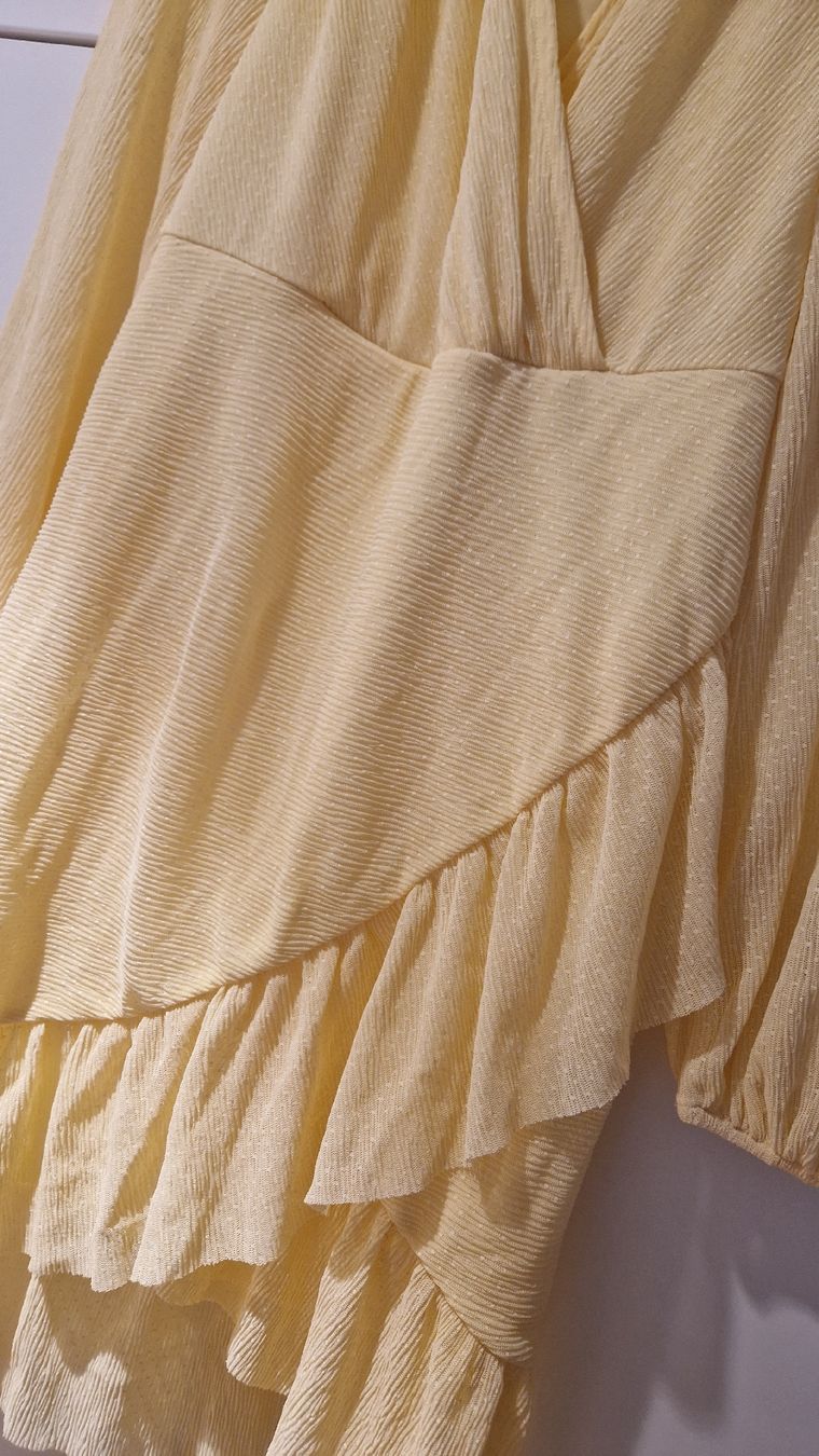 Vestiti: robe portefeuille jaune clair  – Nuovo (secondo la descrizione) da Collombey venduto da Preloveditems 1