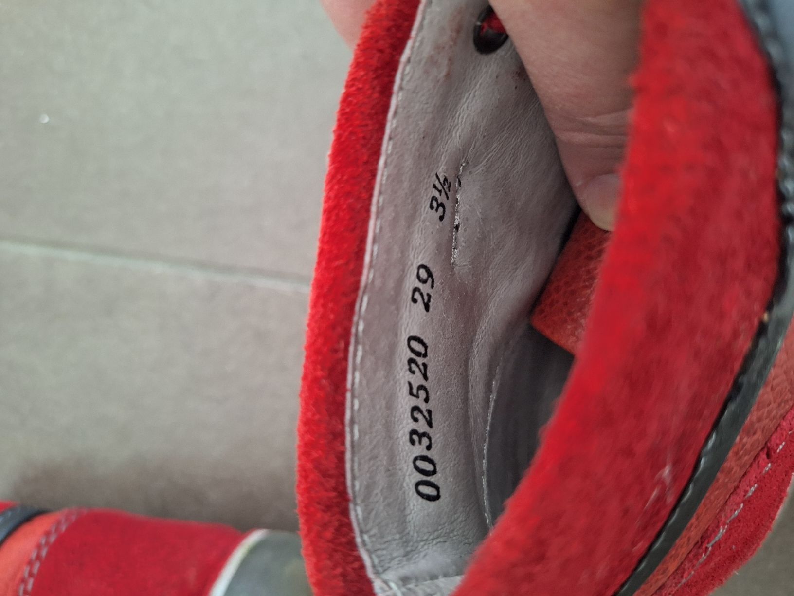 Scarpe per ragazze: Rote Lederschuhe Gr. 29, Herbst-Winterschuhe – Usato da Brugg AG venduto da ahauserd 2