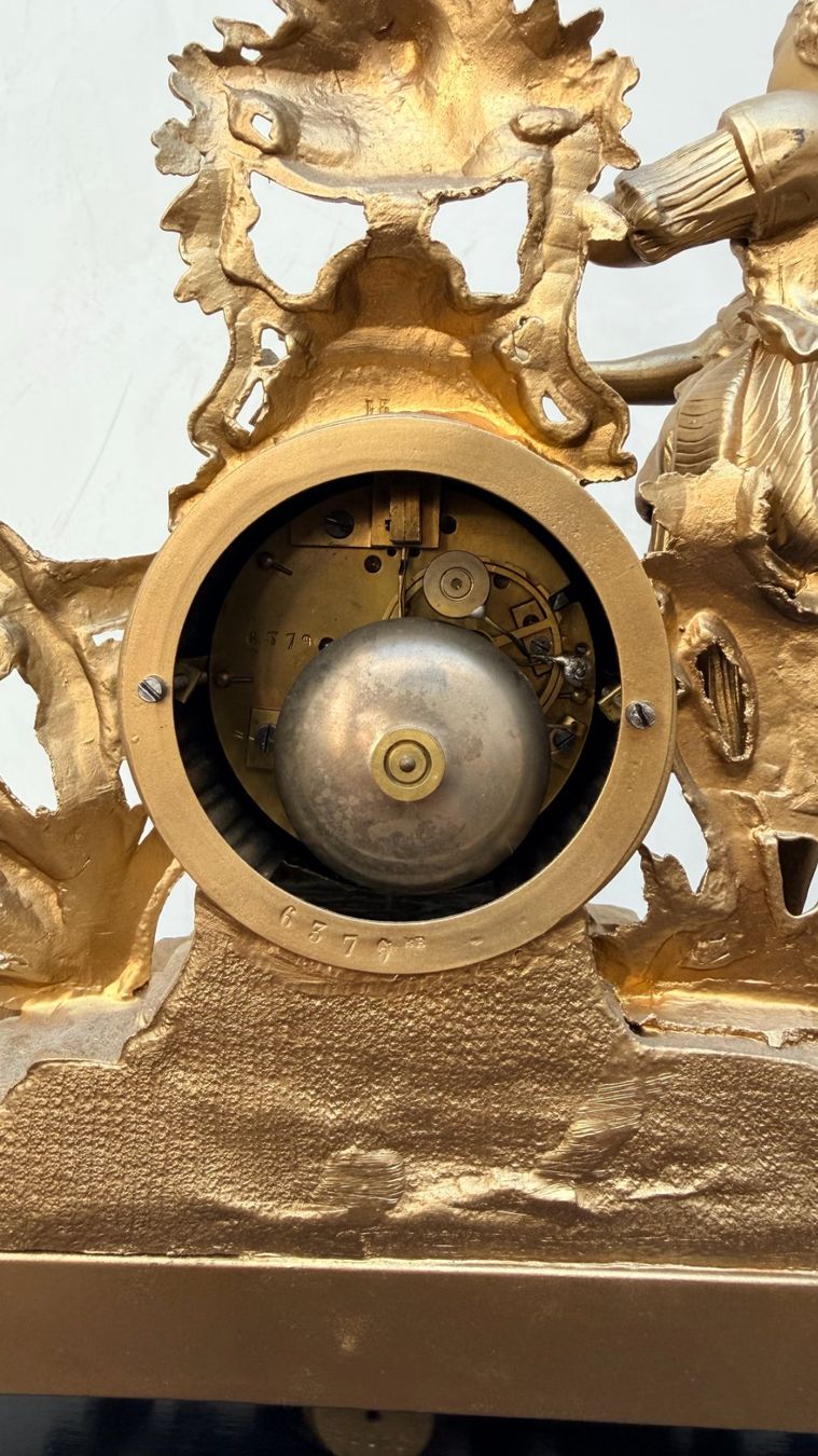 Orologi da terra & Orologi da parete: Pendule de cheminée de style Rococo ou Napoléon III – Usato da Bulle venduto da ABELiAM 8