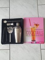 Cocktailzubehör mit Buch