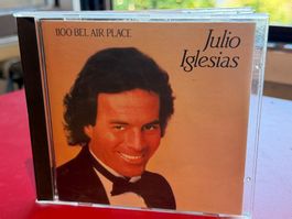 Julio Iglesias - 1100 Bel Air Place - KA02D