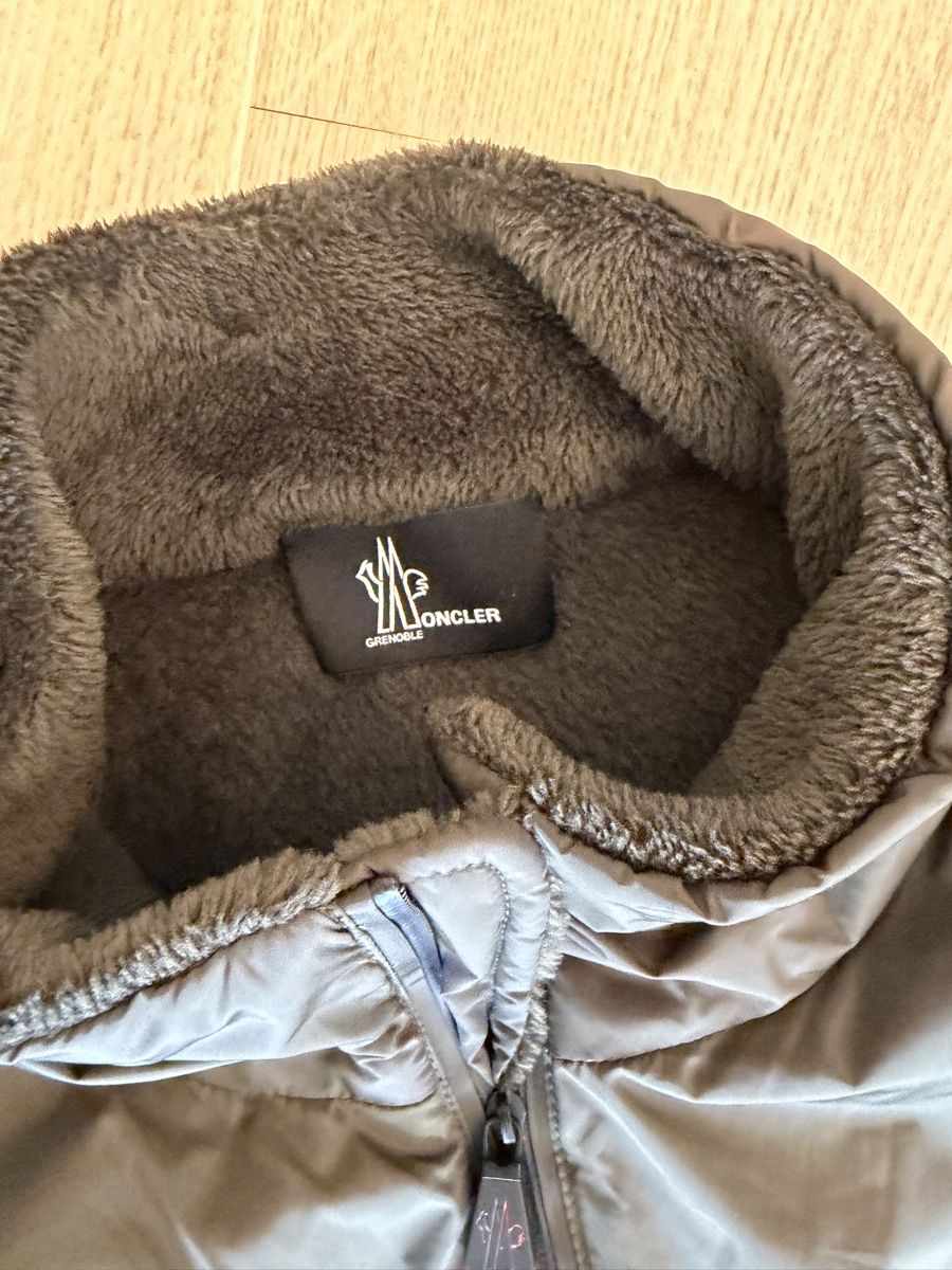 Moncler Pulls & Sweat-shirts: Moncler Pullover Grösse XL guter Zustand – D'occasion à Meilen par cli_6tt5 1