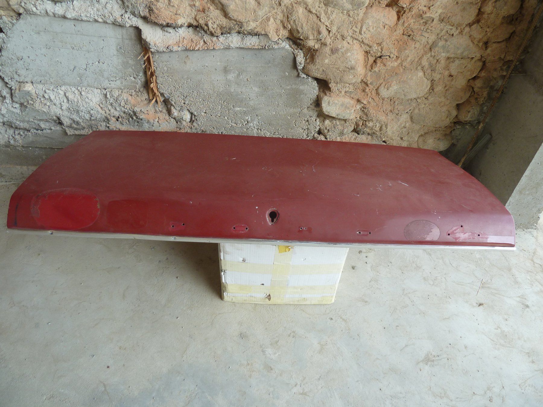 Ford Tutti pezzi di ricambio auto: 1 coffre pour Ford Capri I – Usato da Russy venduto da Guenefle