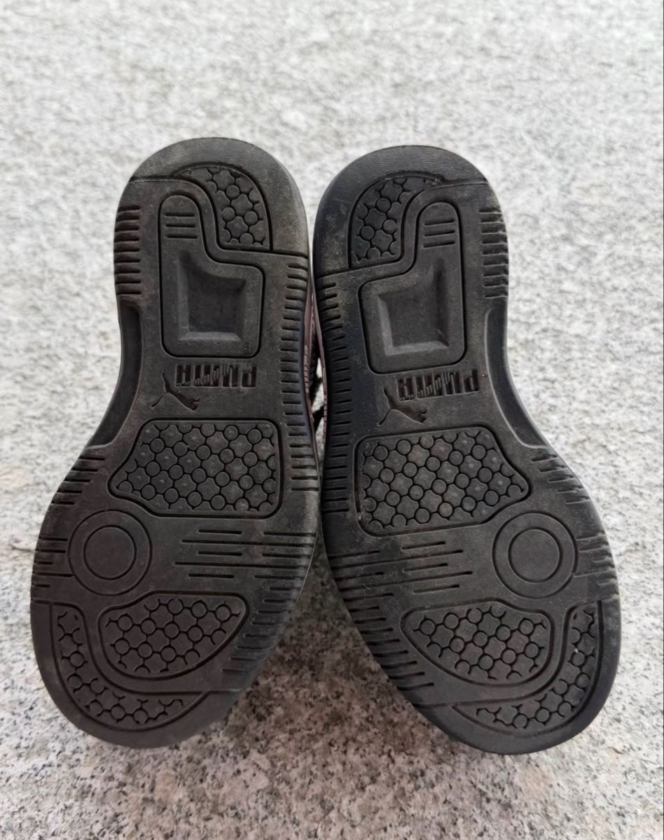 Scarpe per ragazze: PUMA nr. 28 – Usato da Bedano venduto da VBimby 2
