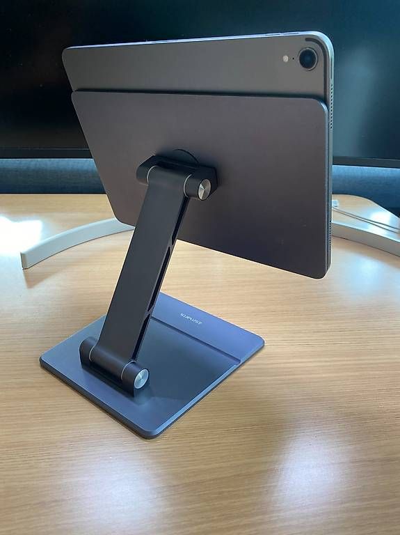 Tablet PC: iPad Pro 11 256gb 2018 mit Ständer – Usato da Arbon venduto da akaEOZ 2