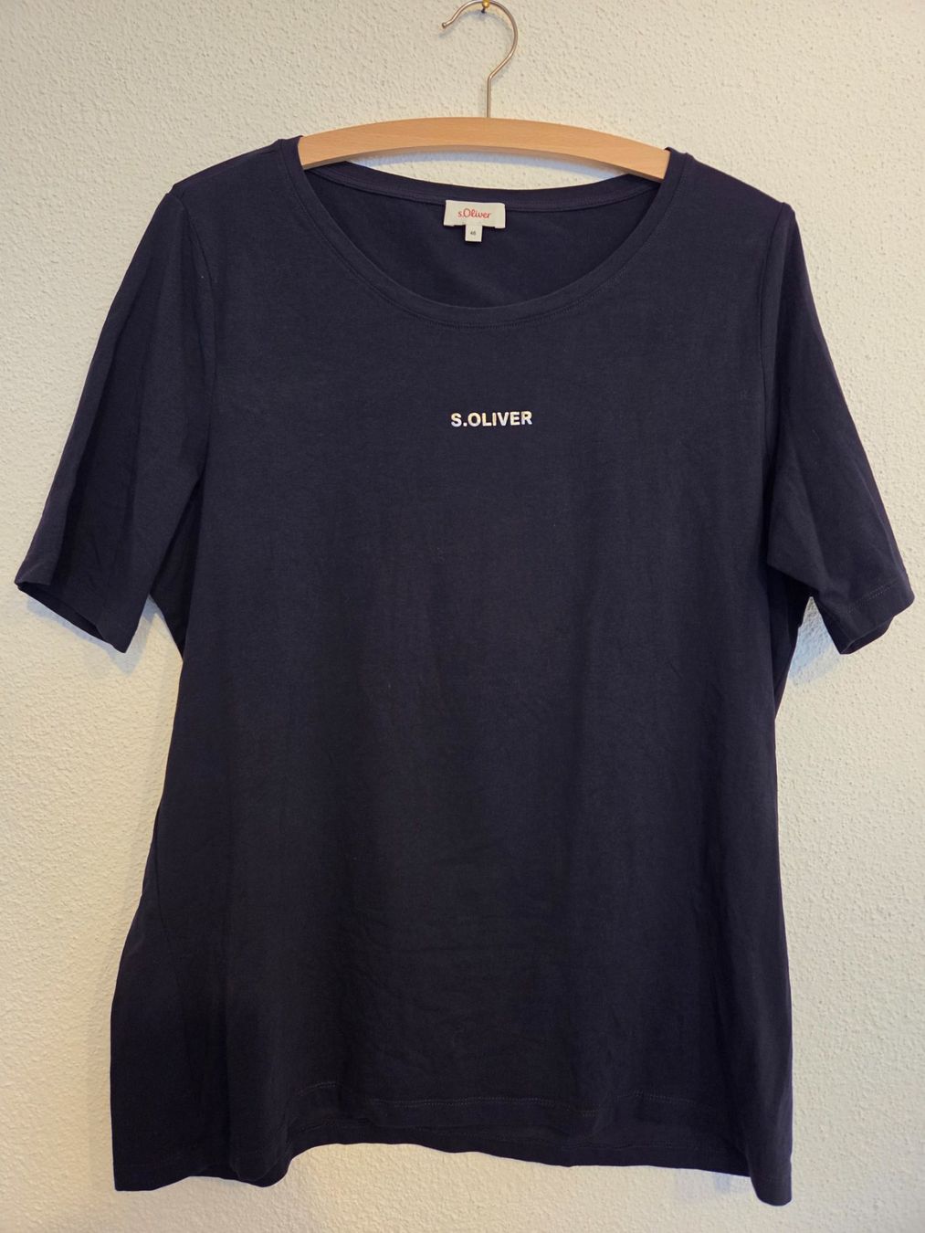 S.Oliver T-shirt: S.Oliver Shirt, Gr. 46, Dunkelblau – Usato da Oftringen venduto da Black_Nymeria